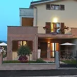 Cameracaffe Sul Bed and Breakfast 4*